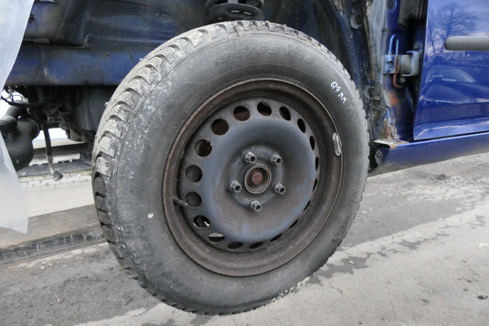 2x VW Golf 6 Plus 5M 195/65 R15 91T Pneumatico Invernale M+...