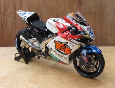 Award Winner Built TAMIYA 1/12 LCR Honda RC211V '06 MotoGP Team