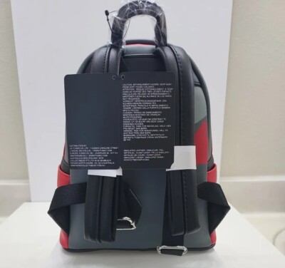 Loungefly Star Wars Super Commando Mandalorian Mini Backpack  display picture 3