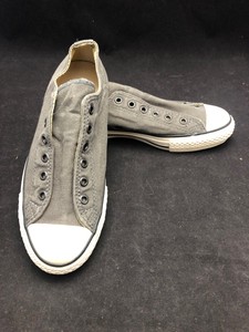 converse laceless sneakers