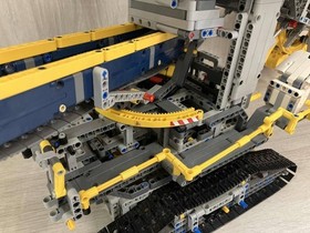 LEGO Technic Bucket Wheel Excavator 42055 In 2016 Used Retired As Is