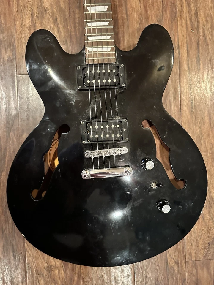 Guitarra Epiphone Dot Studio WB Cuerpo Hueco Negra Incluye Protector de Selección Sin Unir Foto 2 de 4