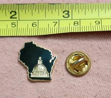 Wisconsin State Map Shape with Gold Tone Capitol Building Lapel Pin