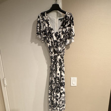 Lauren Ralph Lauren Women's Black White Floral Wrap Midi Dress Ruffle V-Neck 16