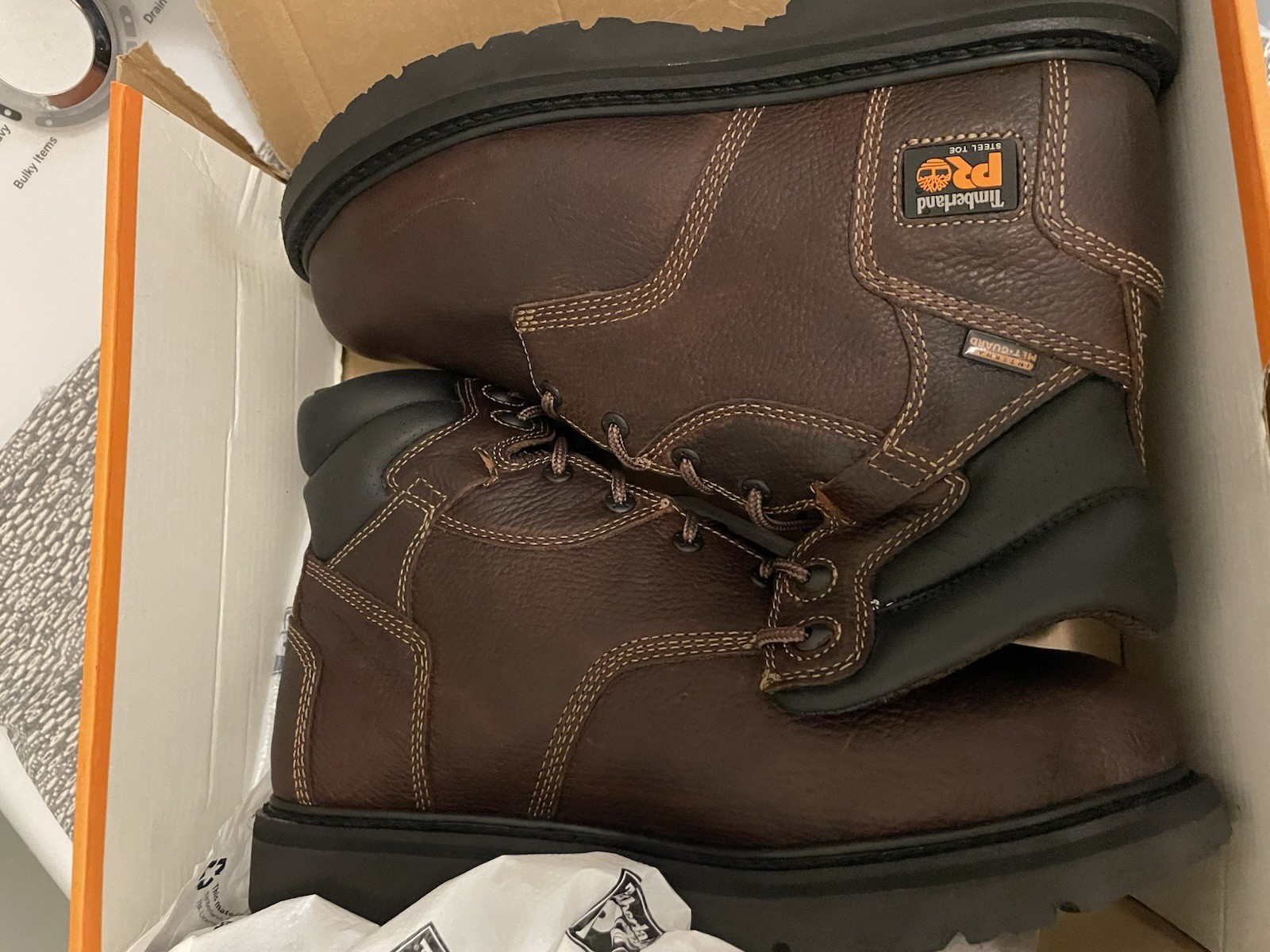 's 11.5 Wide