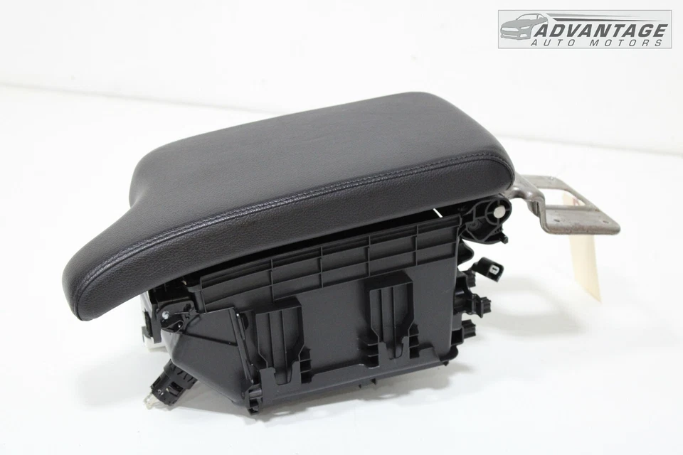 2016-2021 ACURA ILX CENTER CONSOLE STORAGE COMPARTMENT W/ ARM REST LID OEM - Image 2 of 4