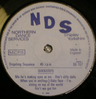 Singalong Sequence - Quicksteps & Foxtrots (7'', Single)
