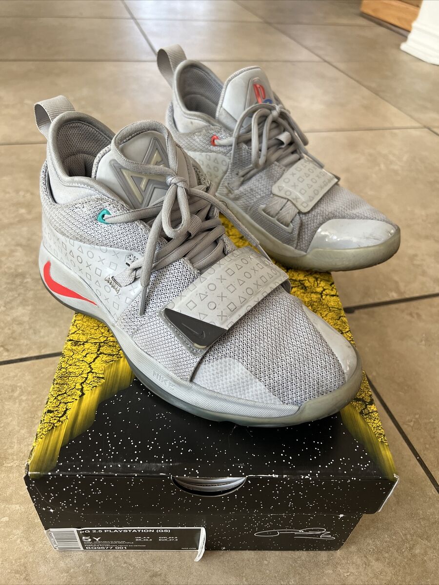 Nike Paul George PG 2.5 Gray Youth PlayStation Shoes Size 5y Nike Paul George PG 2.5 Gray Youth PlayStation Shoes Size 5y