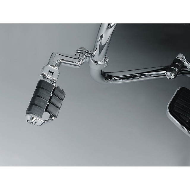 Kuryakyn Dually ISO Highway Pegs with Offset and 1.25" Magnum Clamps