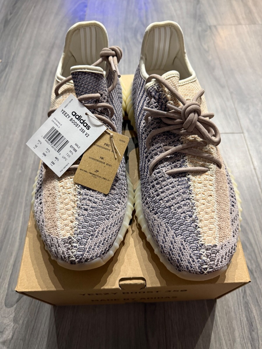 Sneakers V2 Ash Pearl Yeezy 350 V2 Releases 2021 Adidas Yeezy
