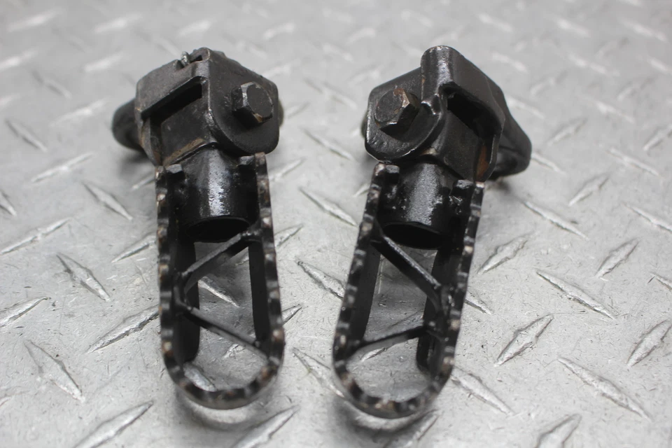 1978 YAMAHA IT250 ПЕРЕДНЯЯ/ЗАДНЯЯ НОГА КОЛЫШЕК ШАГ КОМПЛЕКТ - Изображение 2 из 4