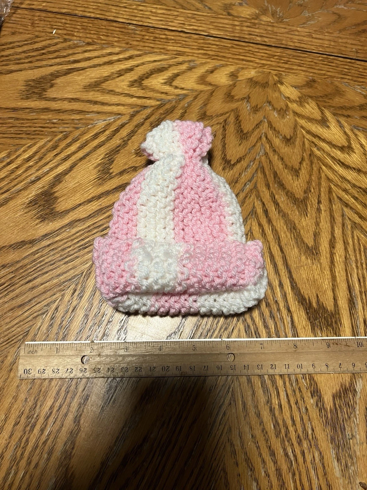 pink / white striped handmade crotchet baby newborn hat NEW UNWORN
Opens in a new window or tab