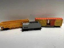 HO Scale Reefer, Coal And Gondola 
