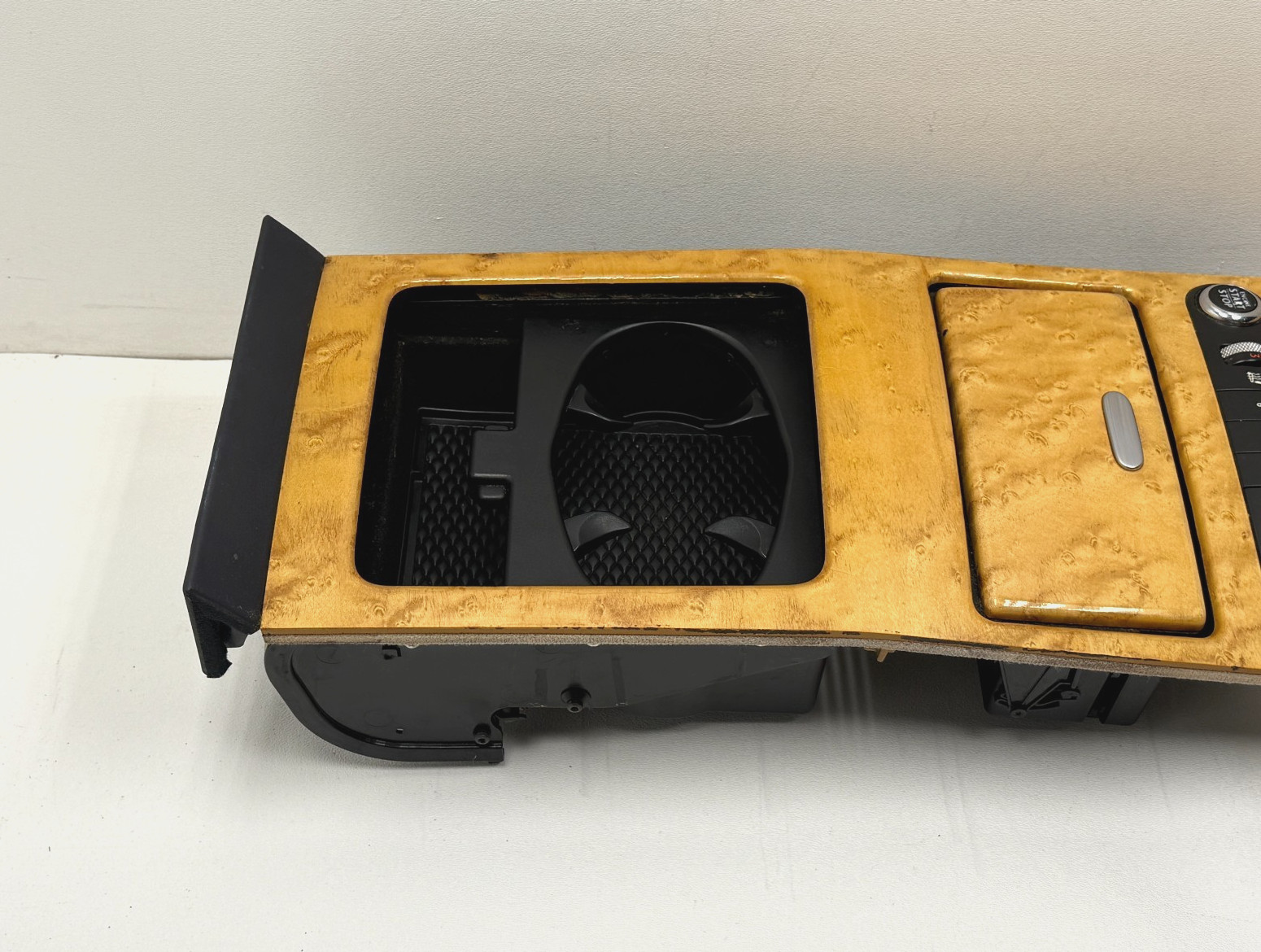06-12 Bentley Continental Flying Spur Center Console Shifter Trim Bezel PO43
