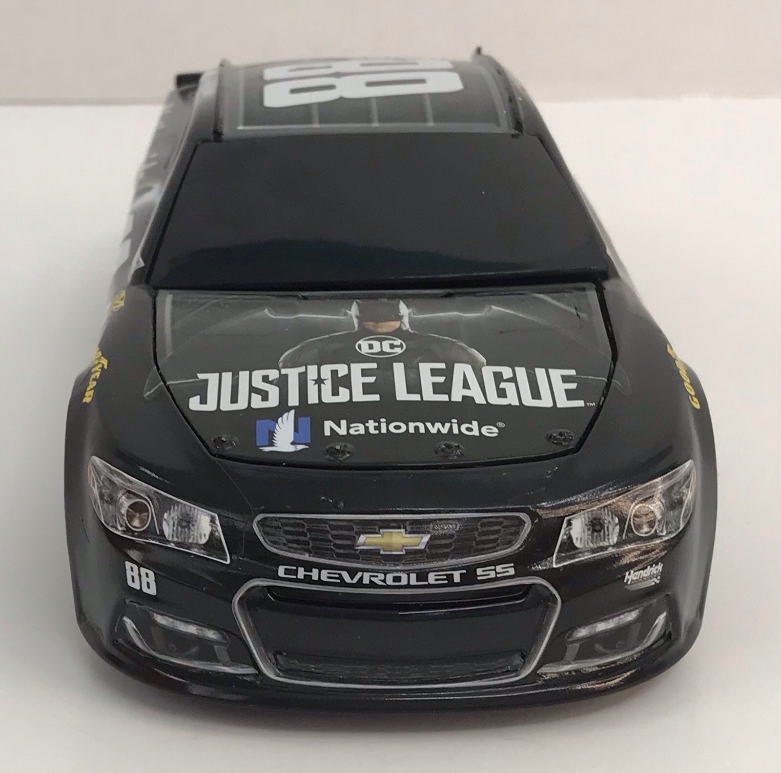 NASCAR Lionel Racing Dale Earnhardt Jr Justice League #88 Nationwide 1:24