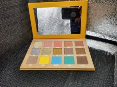 Thirsty By Jeffree Star Cosmetics Eyeshadow/ Pressed Pigment Palette 