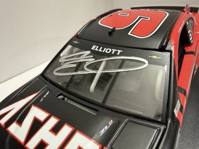 Chase Elliott #9 2021 ASHOC Camaro ZL1 Autographed 1:24 1 of 72 DIN 5