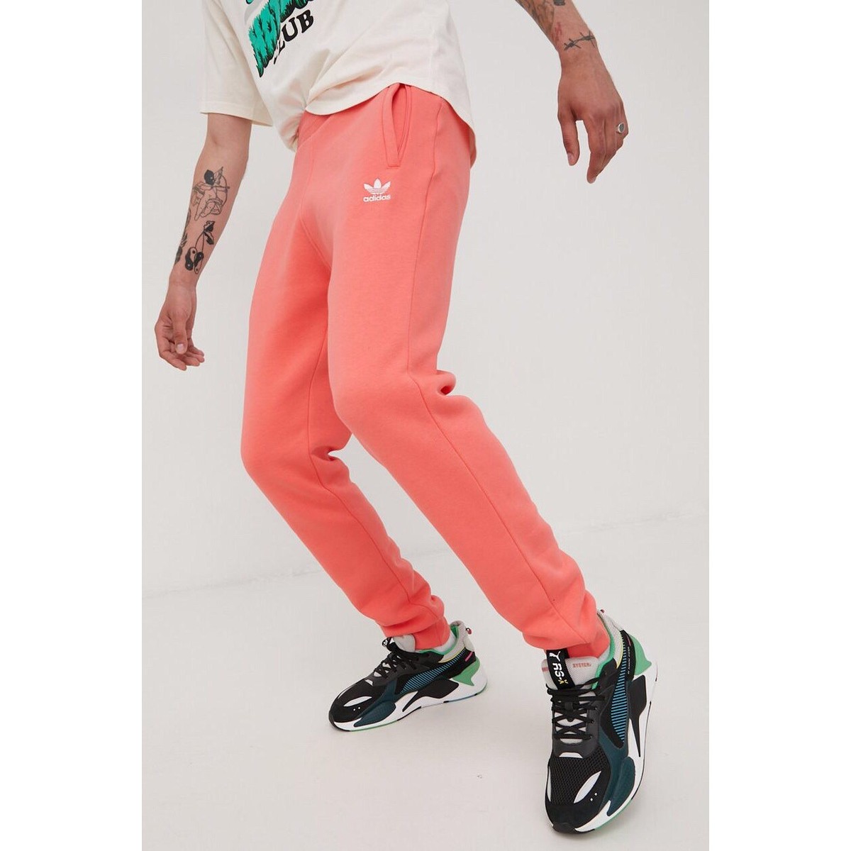 adidas originals adicolor essentials trefoil joggers