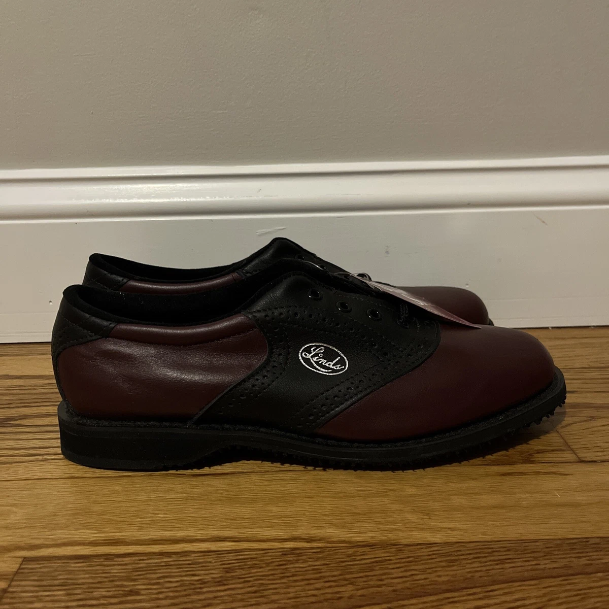 SOLD‎ Linds Classic Brown Bowling Shoes Men\'s Sz 11 Genuine Leather Sliding Sole Linds Bowling Shoes for Men for sale | eBay main image 2
