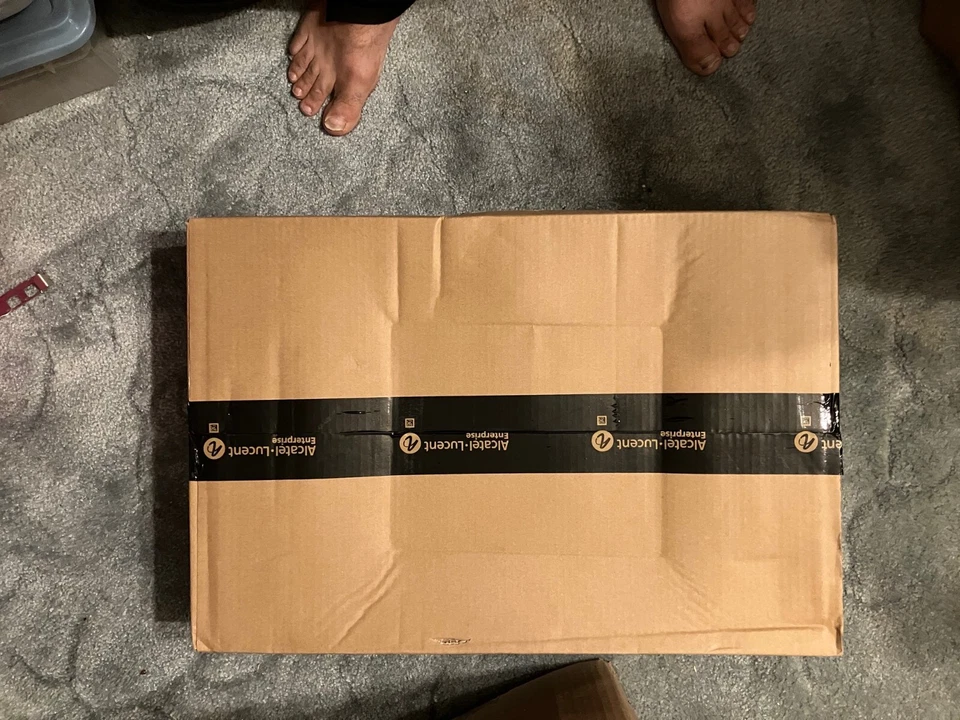 Alcatel-Lucent OmniSwitch OS6850E-P24 6850E-P24 24-Port Power over Ethernet NEW - Image 3 of 3