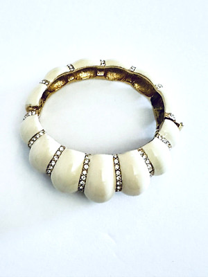 Ciner Elegant Ivory Enamel Rhinestone Tapered Hinged Bangle Bracelet