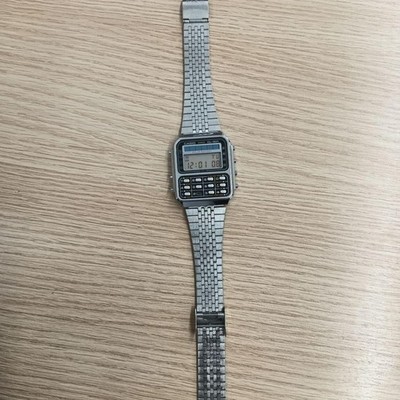 Digital Calculator Watch Casio CL-301 Solar Powered Timepiece Vintage Rare