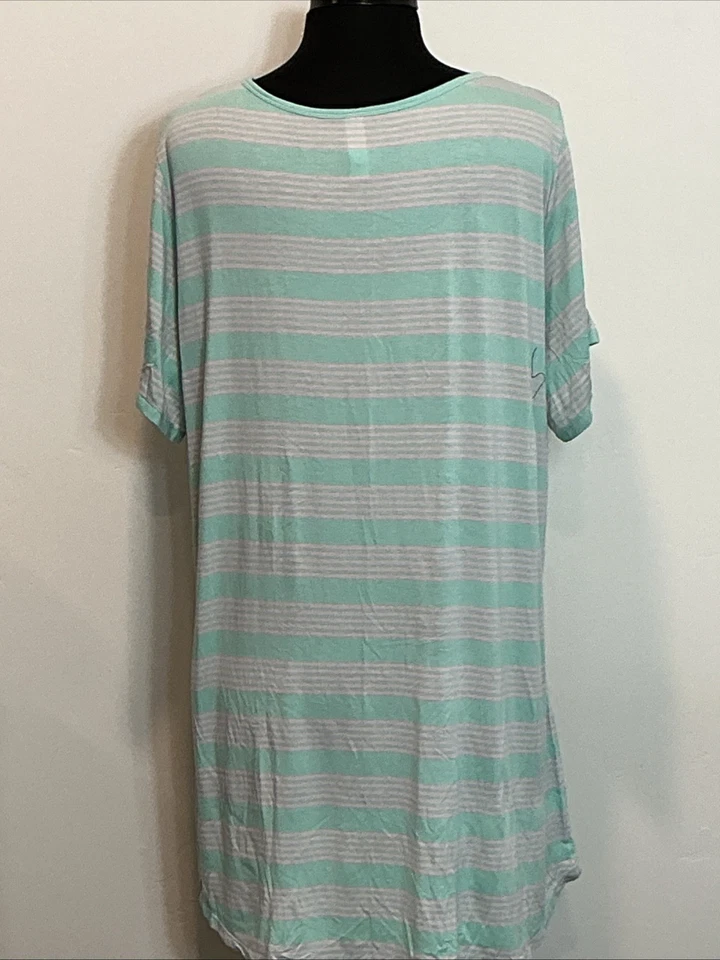 Camiseta clásica LuLaRoe talla grande 3XL aguamarina con rayas rosas elástica Foto 3 de 3