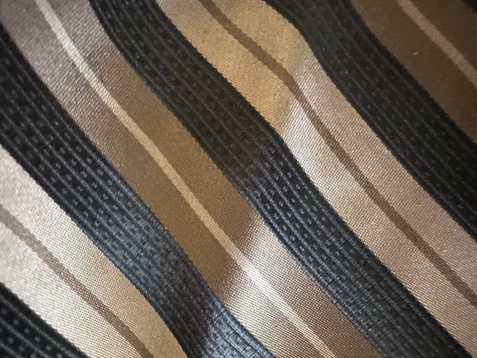 Corbata de microfibra BERLIONI Italia marrón y negra de fácil cuidado carrera empresarial 60" Foto 2 de 4