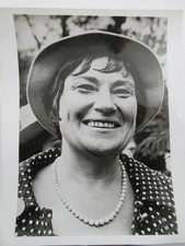 Bella Abzug first Jewish women House of Reps 8' x 10" photo women rights Bella Abzug first Jewish women House of Reps 8' x 10" photo women rights