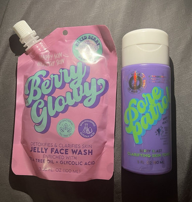 Berry Glowy Jelly Face Wash 110ml & Clarifying Skin Toner 50ml Set Tea Tree