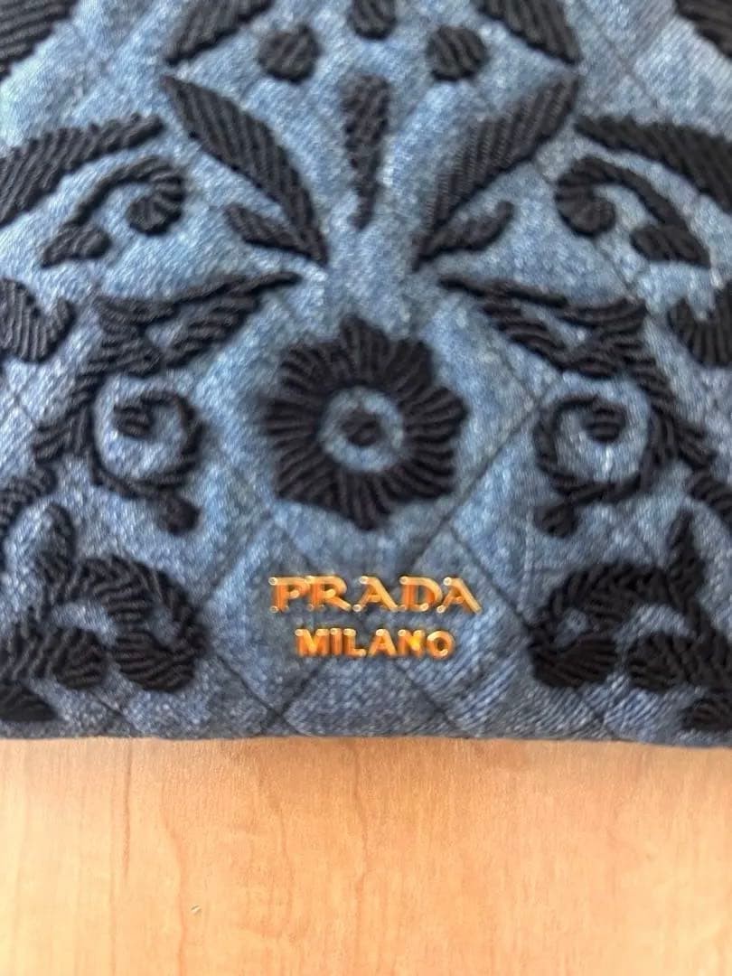 PRADA Excellent Condition Drawstring Pouch 1MU001… - image 7