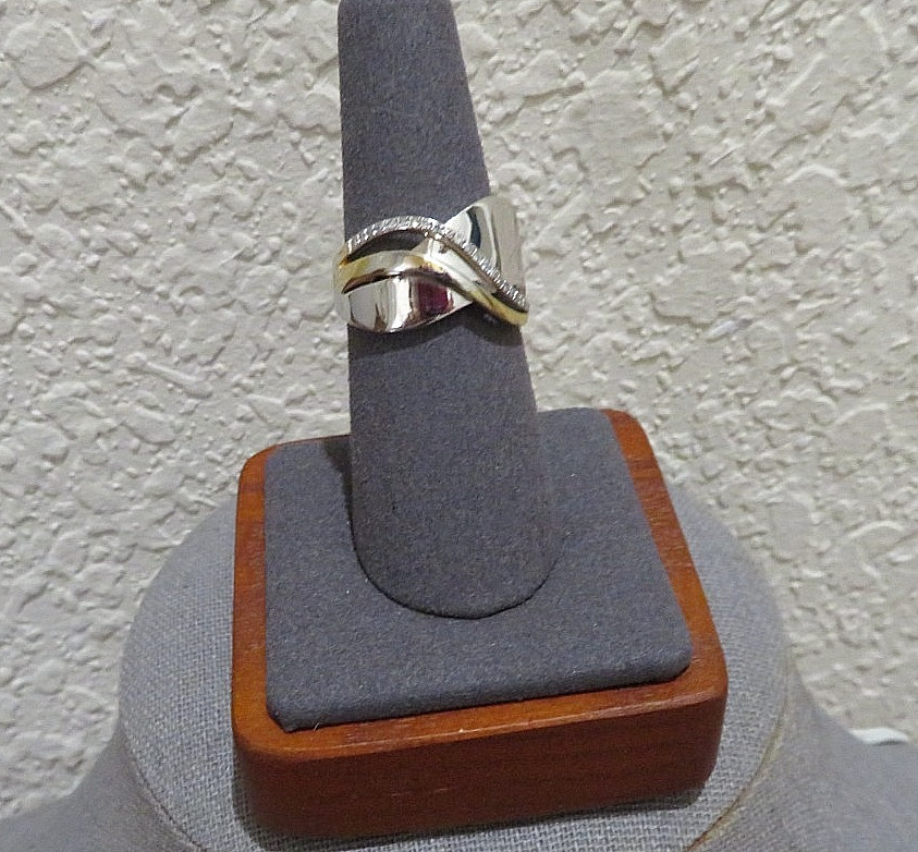 EFFY Diamond Crossover Statement Ring - with Diam… - image 1