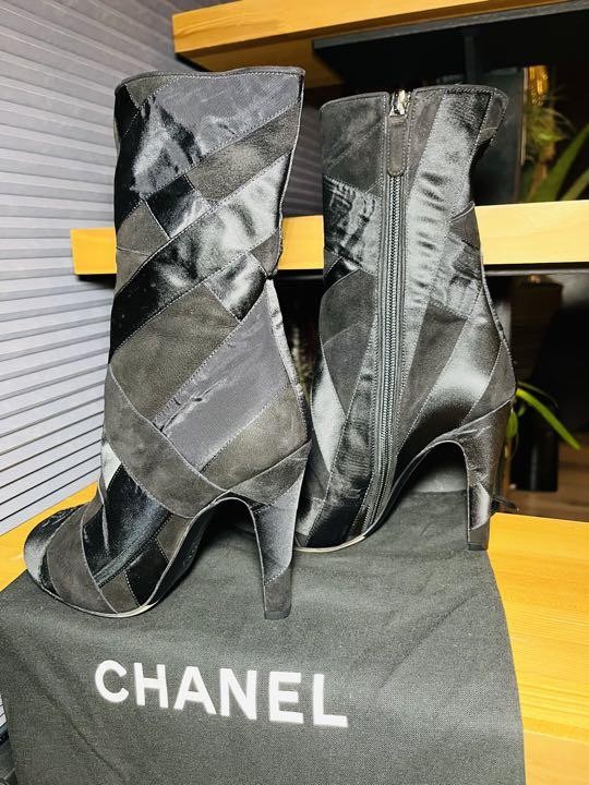 CHANEL patchwork side zip short Heel Boots Bootie… - image 4