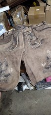 Bavarian Lederhosen leather shorts with intricate embroidery. Men  s US 32 or 34