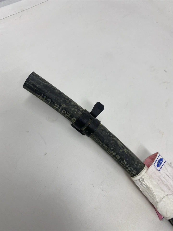 Nova Mangueira Aquecedor Lincoln Navigator 5.4L Fabricante de Equipamento Original 1999-2004 XL1Z-8A505-AA - Imagem 3 de 4