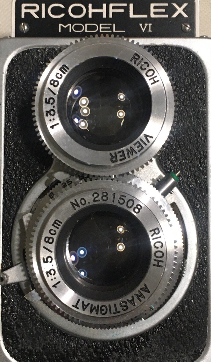 Vintage Ricoh Ricohflex Model VI 6x6 Film TLR Camera w/F3.5 8cm