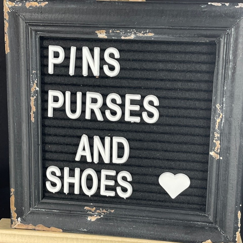 Disney Mike Trading Pin Monsters Inc Tsum Brooch Lapel Pin Badge