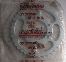 GENUINE KAWASAKI 42041-1042 REAR SPROCKET 37T KZ250 Z250 C D G LTD  CSR 1980-83