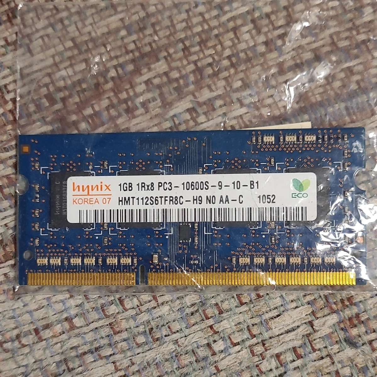 PC3-10600 (DDR3-1333) Bus Speed SO-DIMM Computer Memory (RAM) 1 GB