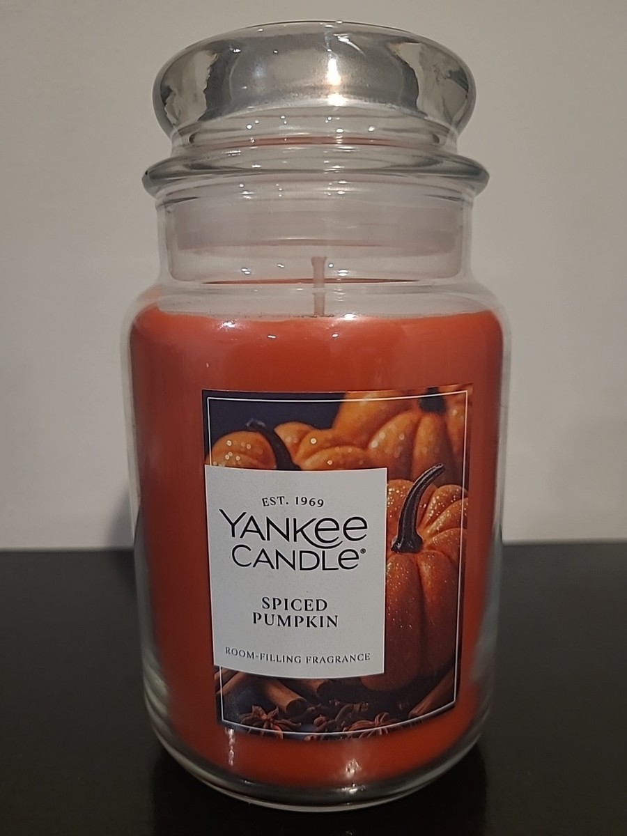 Yankee Candle Spiced Pumpkin, Fall Scented Candle, 22oz Large Glass Jar NEW