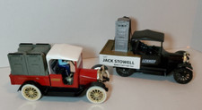 DIECAST LENNOX Liberty Classic 1:25 VINTAGE Studebaker BANKS Set of 2 WHOLESALE