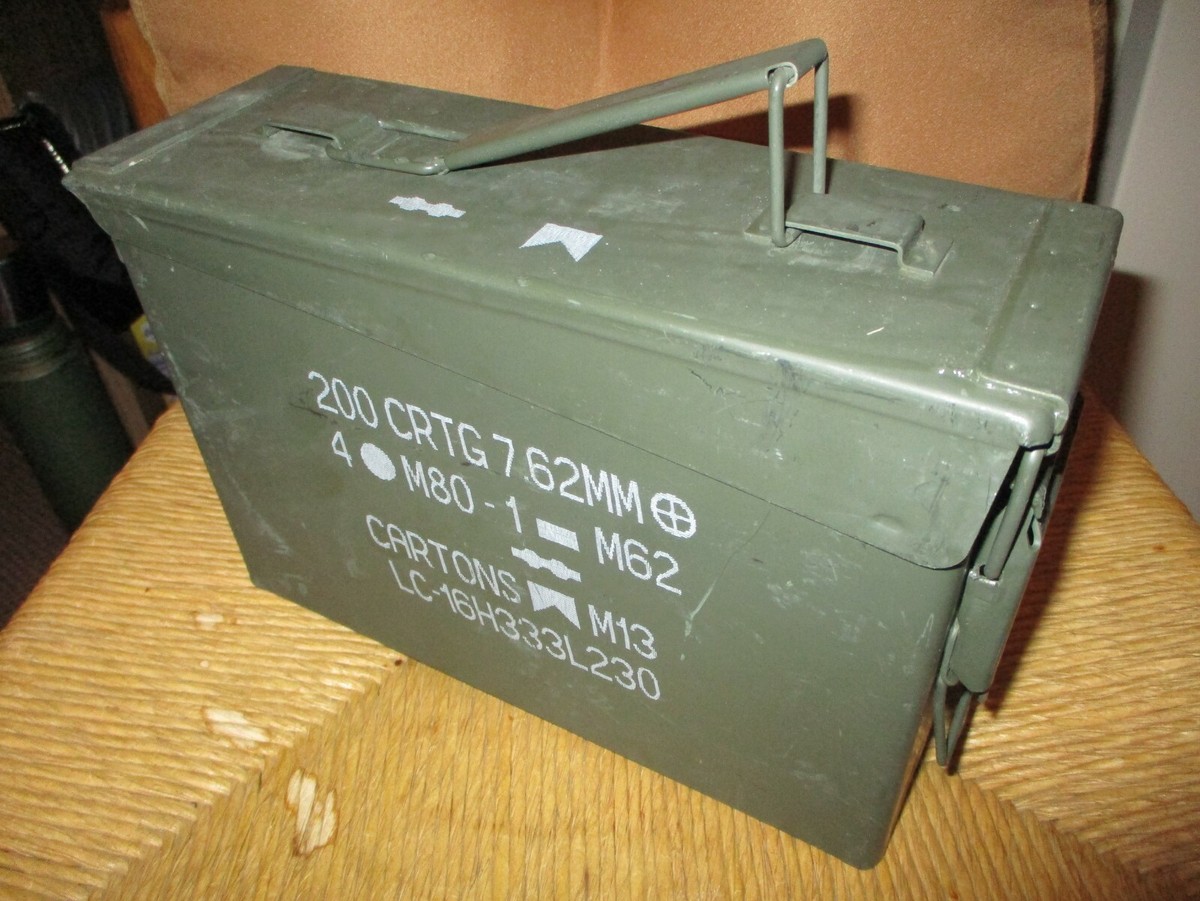 200 Cartridge 7.62 MM Cartons M80 Militaria Ammunition Metal Box