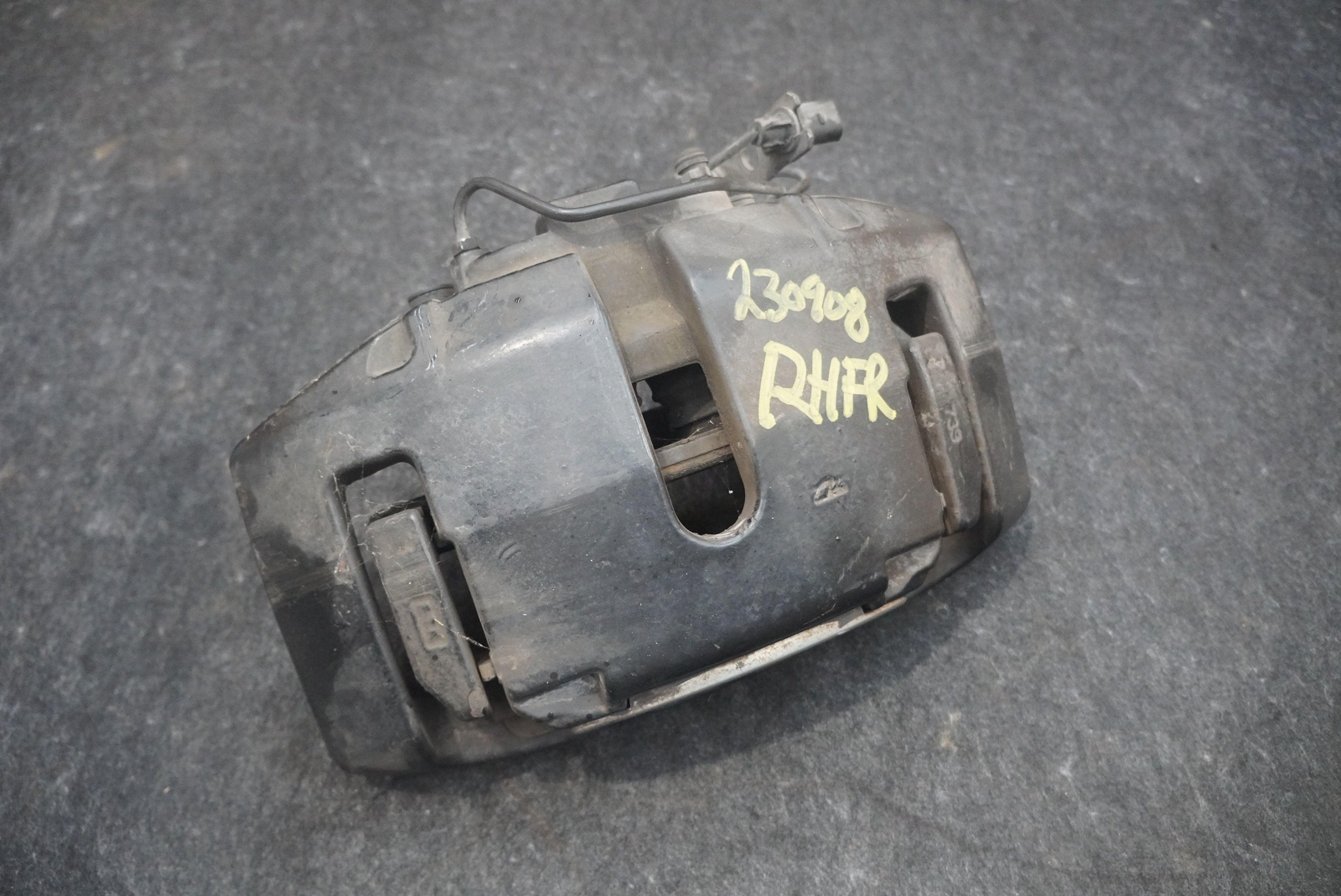 Front Right Brake Caliper & Bracket OEM Bentley Continental GT 2005