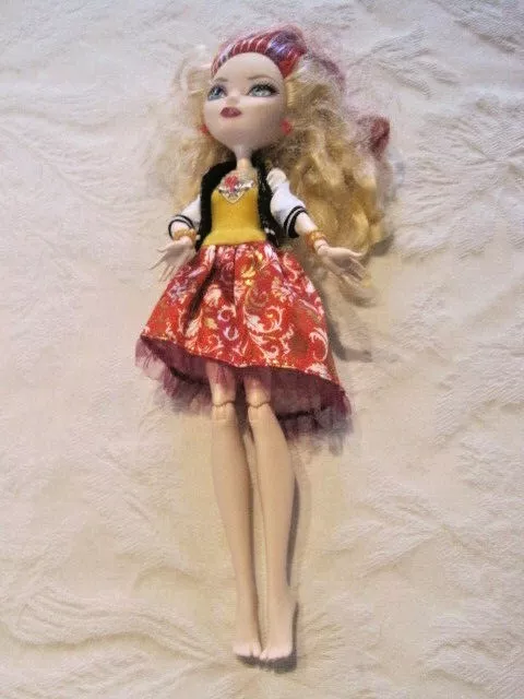 Ever After High School Spirit Apple White 