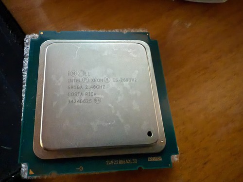 Processore CPU Intel Xeon E5-2695 v2 SR1BA 2,40 GHz 30 MB 12-Core LGA 2011 - Foto 3 di 4