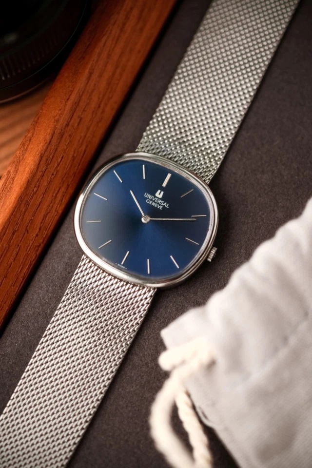 Universal Geneve Horizontal Ellipse Ref. 842125 hand-wound blue dial - Immagine 2 di 4