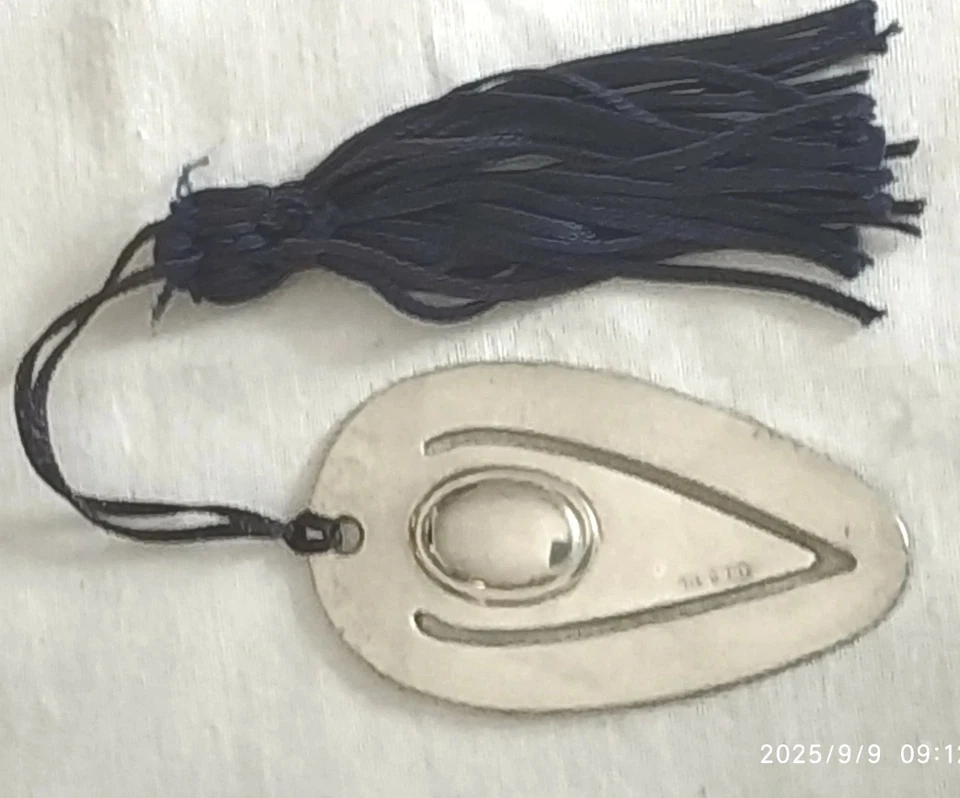 SEGNALIBRO ARGENTO STERLING 925 CON NAPPINA  BLU PER LETTORI IDEA REGALO - Immagine 2 di 4