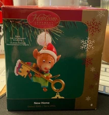 2006 Vintage Carlton Cards Heirloom Collection Ornament *New Home* Mouse w/Key