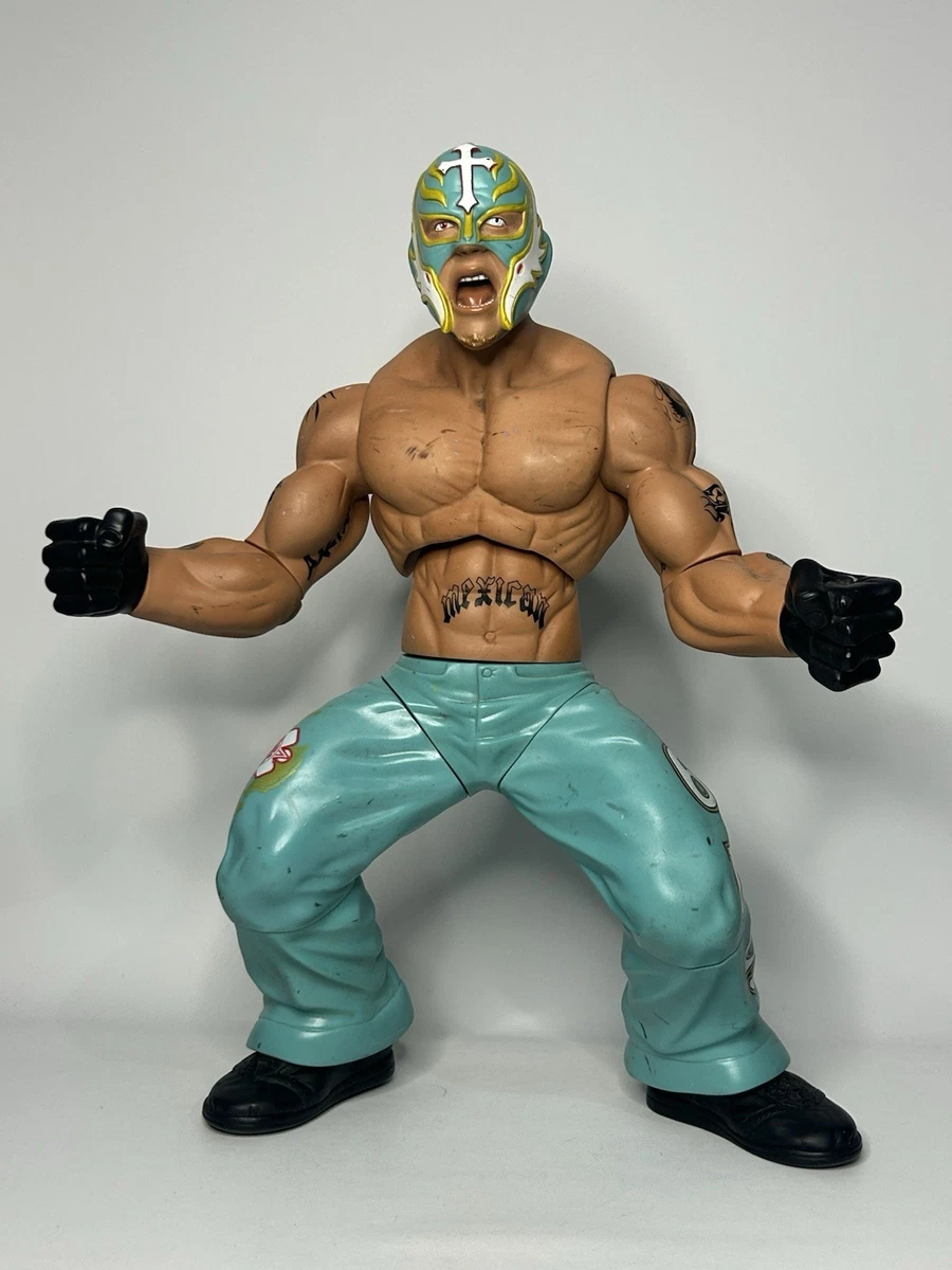 Rey Mysterio WWE Jakks Pacific Ring Giants 14 Inch Poseable Figure