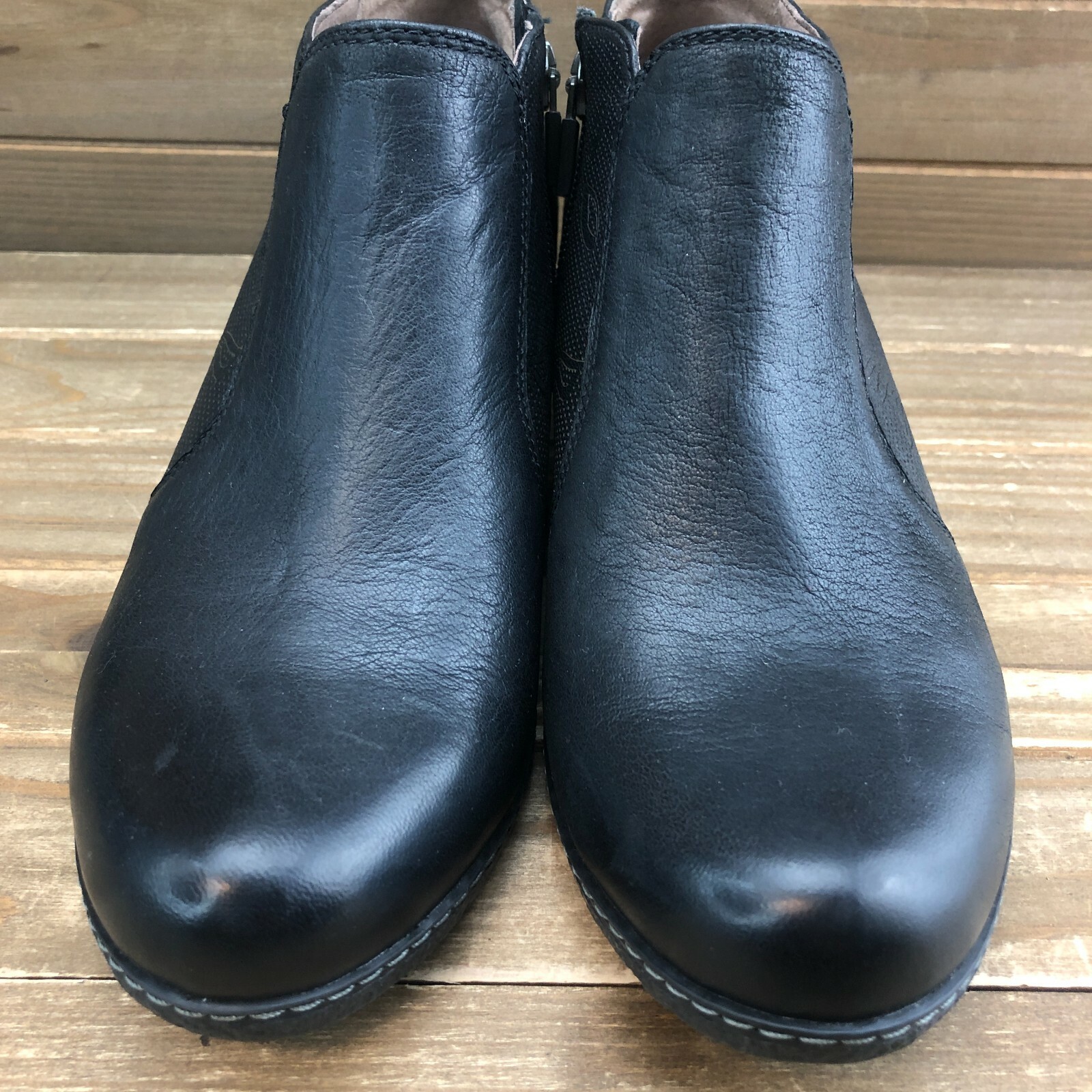 Dansko Womens Luann Black Leather Zip 